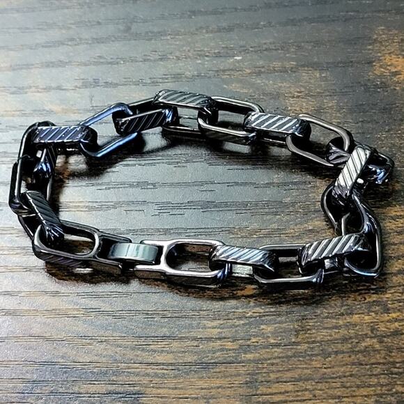 Express Jewelry - NWOT Express Paperclip Link Black Stainless Steel Grunge Bracelet